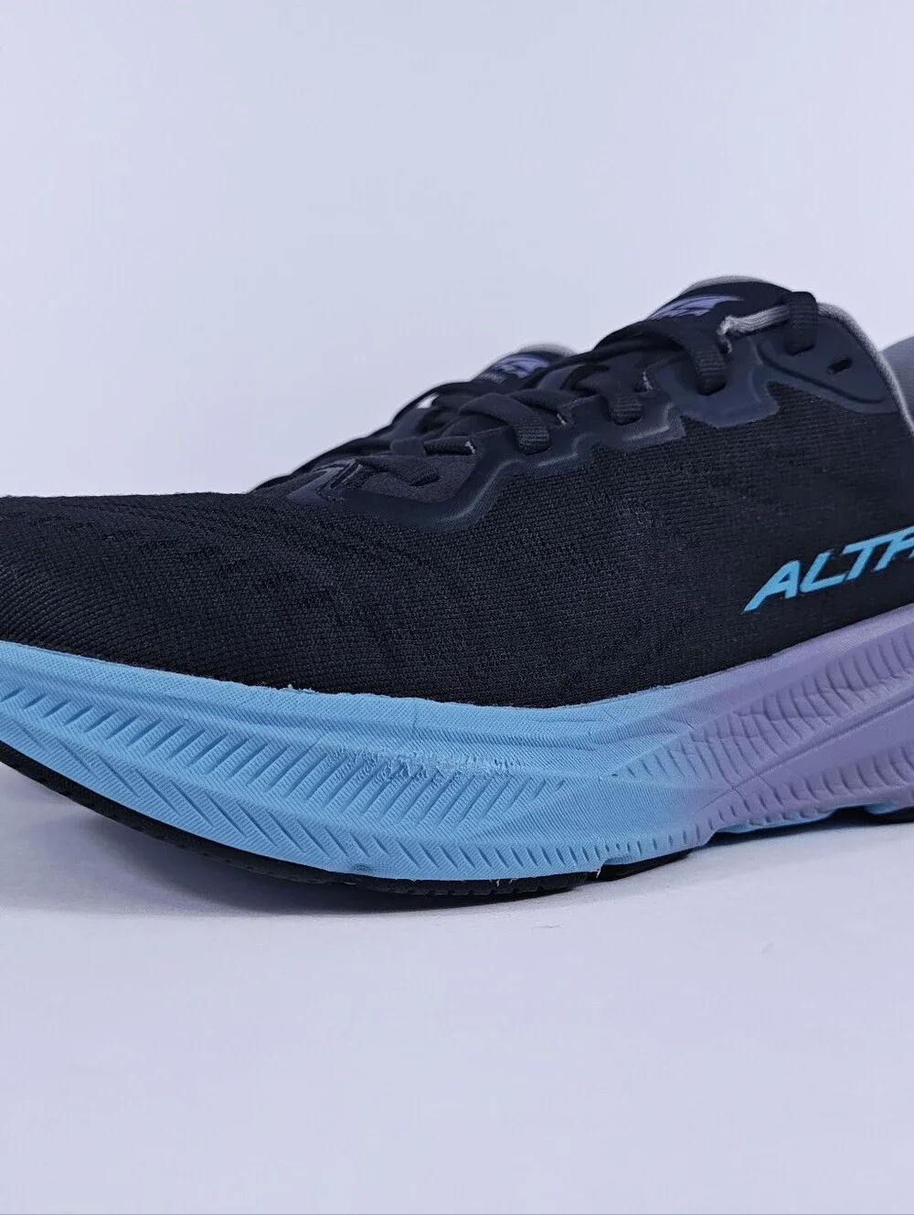 Altra Experience Flow 2 Womens 8 Low Drop Cushioned Road Running Shoes Black